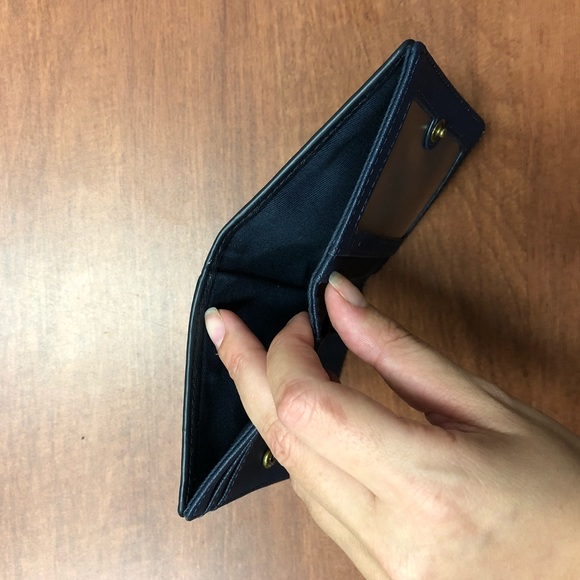 Fossil Wallet - Picture 5 of 5